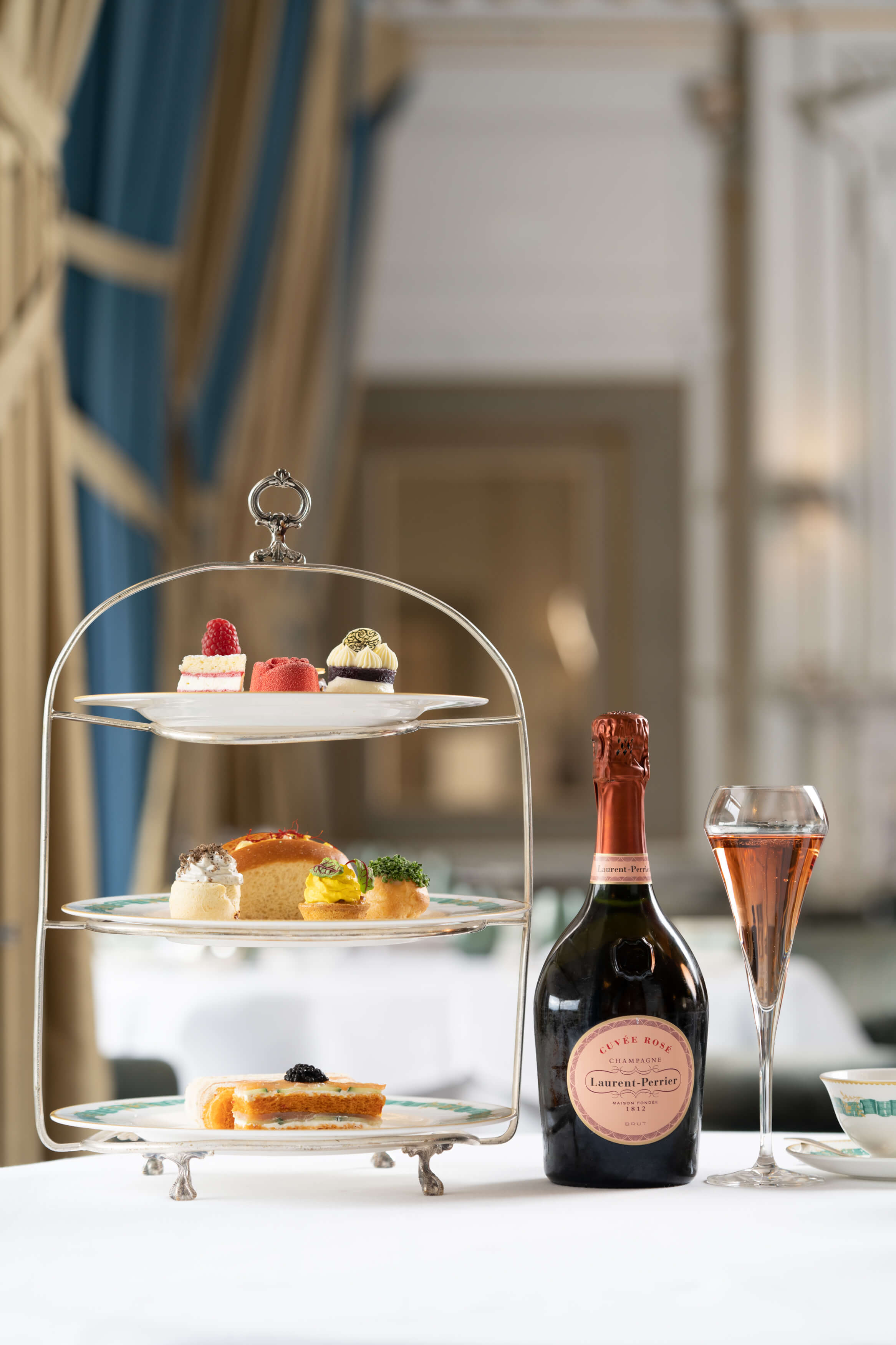 Luxury Afternoon Tea in Berkshire Cliveden House, Taplow