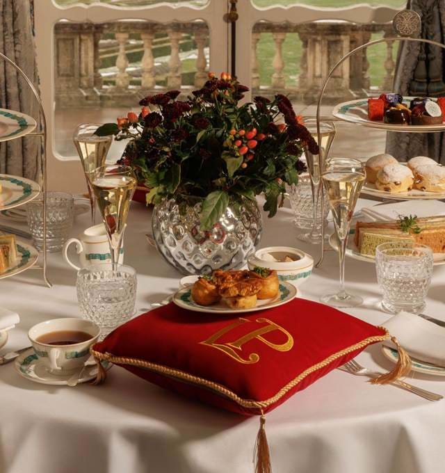 Cliveden House — interior and exterior view 18