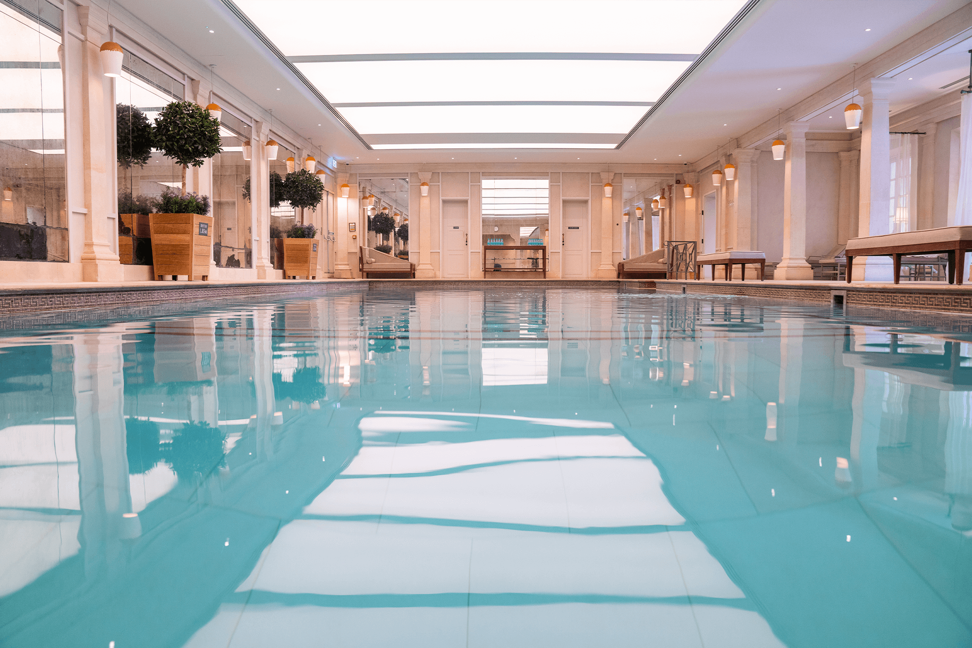 swimming pools in berkshire