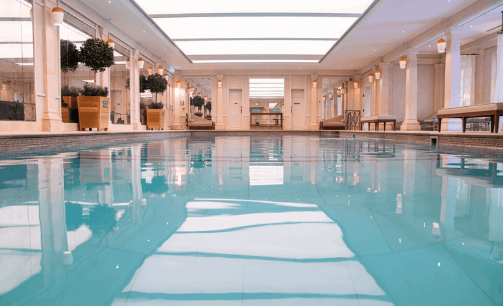 swimming pools in berkshire